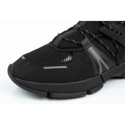 7. Lacoste M L003 0722 6402H sports shoes