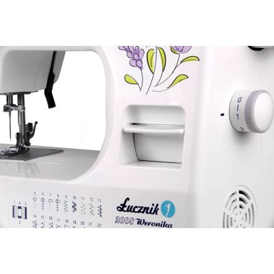 4. ŁUCZNIK Weronika sewing machine 2008