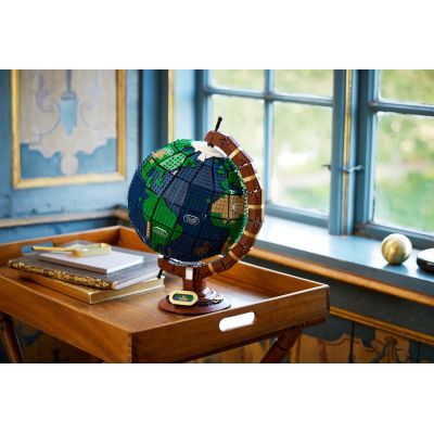 8. LEGO Ideas 21332 Globe