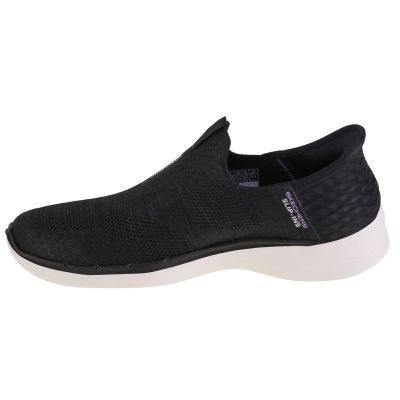 6. Skechers Slip-Ins: GO Walk 6 shoes - Fabulous View W 124569-BKLV