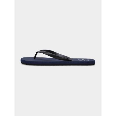 2. Men's flip-flops with wide straps 4F