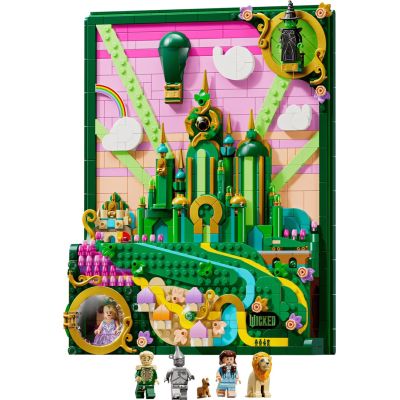 3. LEGO Wicked 75685 – Emerald City Picture