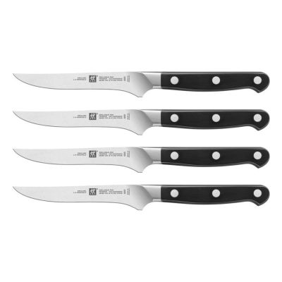 2. ZWILLING Pro Steak Knife Set 38430-002-0 (4 pieces)