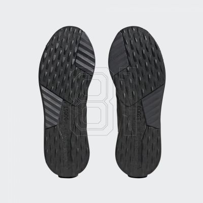 12. Adidas Avryn Shoes M HP5982 shoes