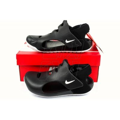 11. Nike Jr DH9465-001 sports sandals