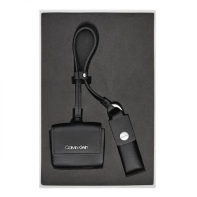 7. CALVIN KLEIN POUCH DANGLE HEADPHONE CASE