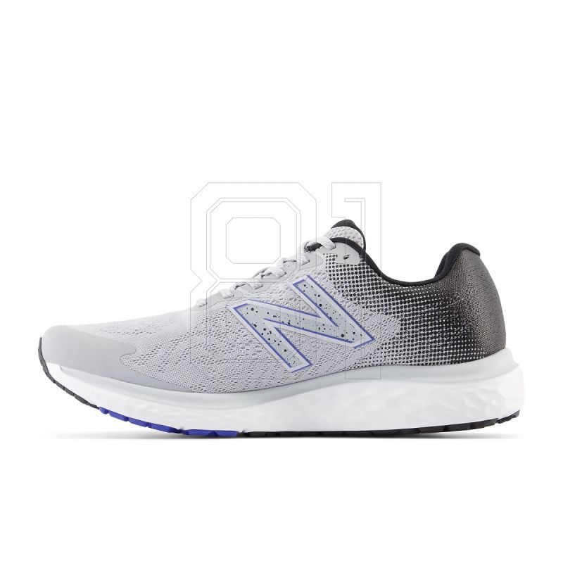 8. New Balance Fresh Foam M M680WN7 shoes