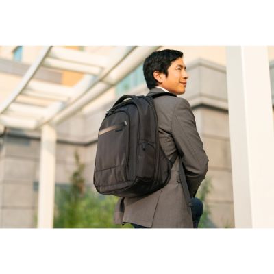 14. Kensington Contour 2.0 Pro Backpack for 17" Laptop