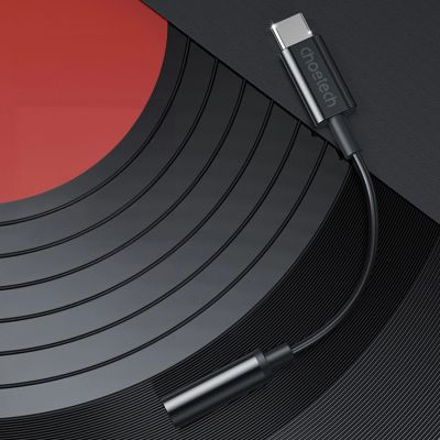 14. Choetech AUX003 USB-C / DC 3.5mm audio adapter - black