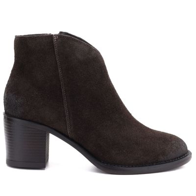 2. Women's leather ankle boots with a block heel, suede, chocolate, Cambell JE19473