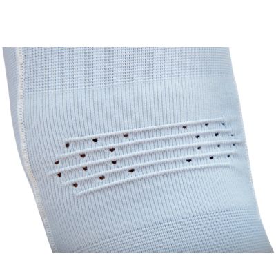 4. Reebok SpeedWick M Knee Support RRSU-14324