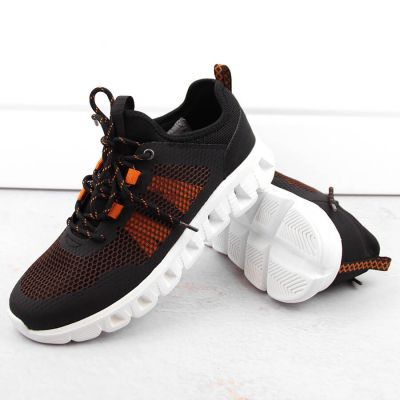 3. McKeylor M JAN297 black sports shoes