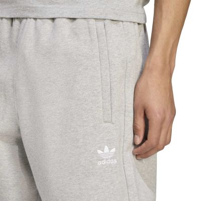 4. adidas Originals Essentials JY6266 Shorts