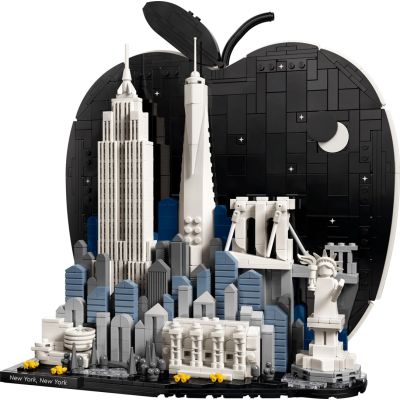 3. LEGO Architecture 21066 - New York: The Big Apple