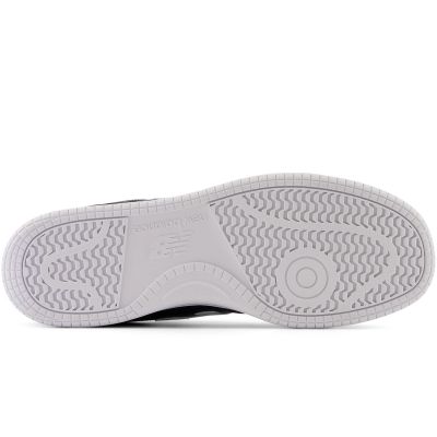 4. New Balance sports shoes BB80BLK