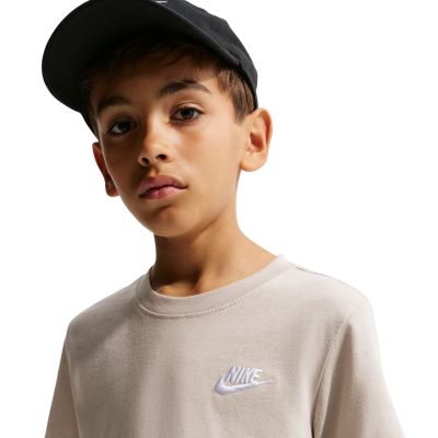 6. Nike Sportswear Beige Kids' T-Shirt FZ5177 236