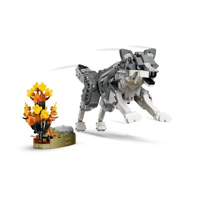 6. LEGO Creator 3in1 31393 - Forest Animals: Gray Wolf