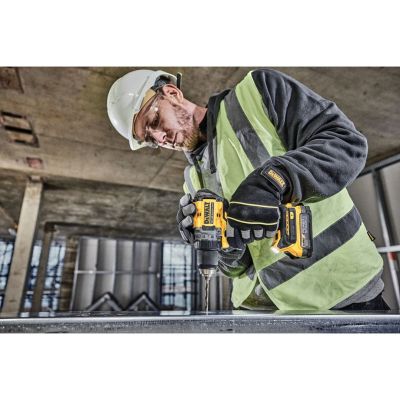 6. 18V cordless drill/driver DCD800NT