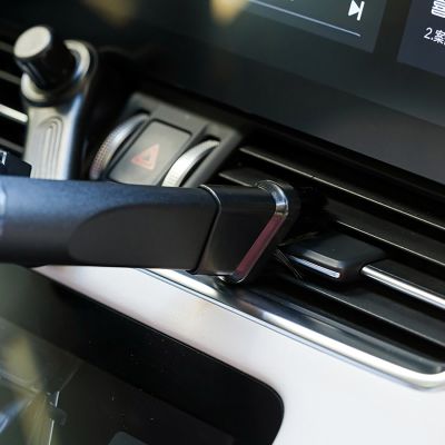 14. Mini Foldable Handheld Car Vacuum Cleaner with Blower Function - Black