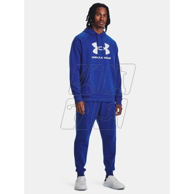 3. Under Armor M 1379758-400 sweatshirt