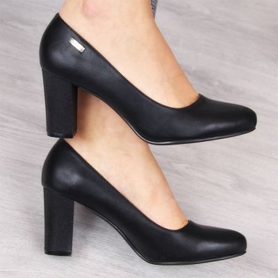 4. Sergio Leone W SK193A black block heel pumps 