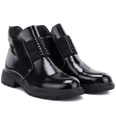 4. Women's black patent leather ankle boots M.Daszyński MR2501