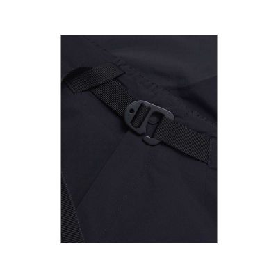 4. Peak Performance W Vislight Light Pants Black