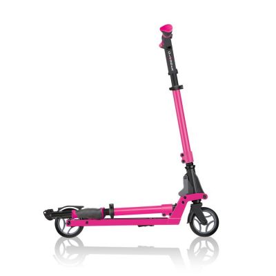 7. Globber One K 125 Scooter 670-110-2