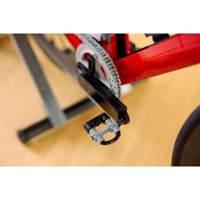 35. LEGO Icons 11380 - Road Bike