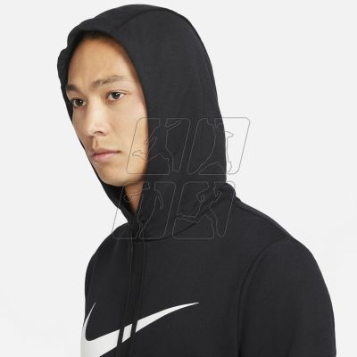5. Nike Dri-FIT Sport Clash M DM8131-011 sweatshirt
