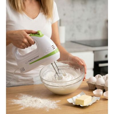 14. Esperanza Apple Pie Hand Mixer EKM011 (400W; white)