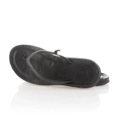11. Chaco Locavore Black Flip-Flops Wmn J102208