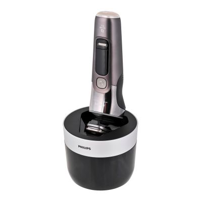 17. PHILIPS i9000 Series Prestige XP Shaver 9402/31