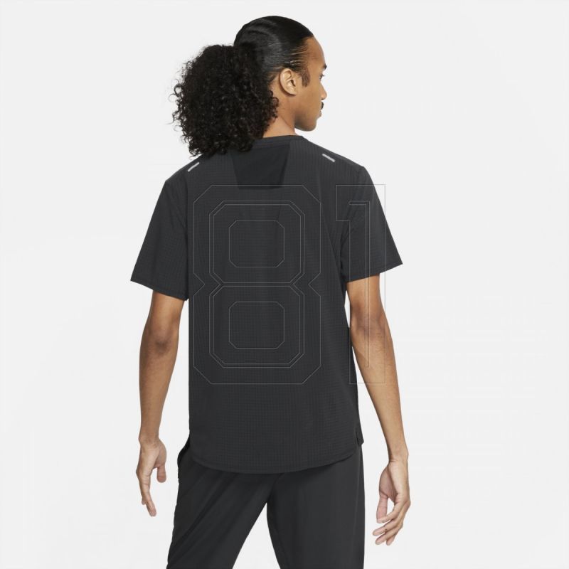 9. Nike Dri-FIT Rise 365 M CZ9050-010 T-shirt