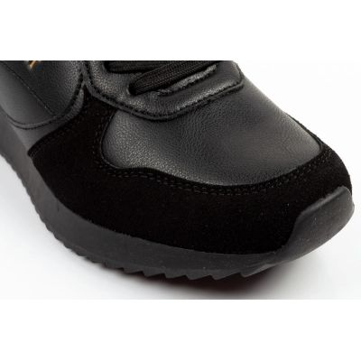 5. GAP women's sports shoes Nashville Basic sneakers fashionable black