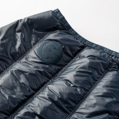 6. Iguana Blanco Vest M 92800395847