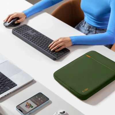 12. Tech-Protect Defender Laptop Bag 15-16 - Green