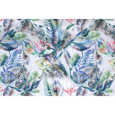 4. CLASSIC BLUE FLOWERS WOODEN DECK CHAIR