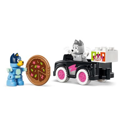 4. LEGO Duplo 10469 - Muffin and Blue's Pizza Shop