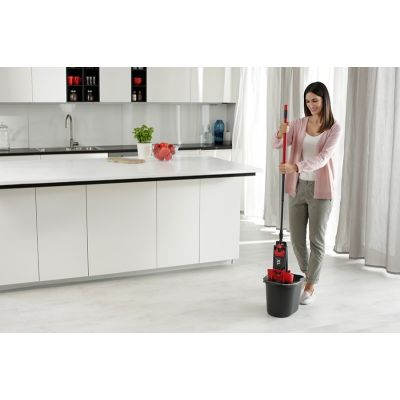 9. Vileda Ultramax XL Mop