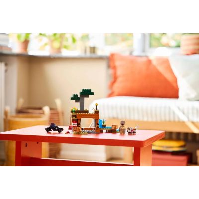 10. LEGO MINECRAFT 21269 Minecraft Battleship Mine Expedition