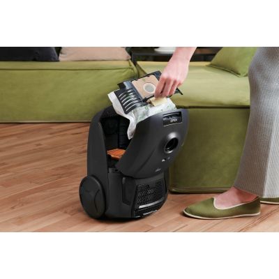 35. Hoover HE120PET 011 7809079 2.5L Vacuum Cleaner Dry 700W Dust Bag