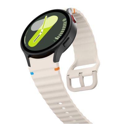 3. Tech-Protect Silicone Sport Strap for Samsung Galaxy Watch 4 / 5 / 5 Pro / 6 / 7 / FE - Beige