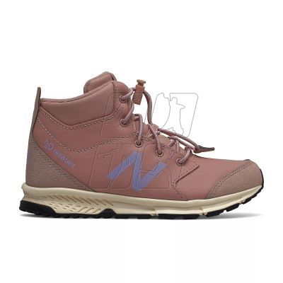 6. New Balance Jr YT800SP2 shoes