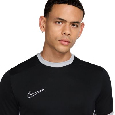 9. Nike Academy 25 SS Top M FZ9754-010