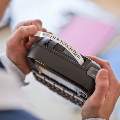 4. Brother PT-D210VP label printer Thermal Transfer 180 x 180 DPI 20 mm/s QWERTY