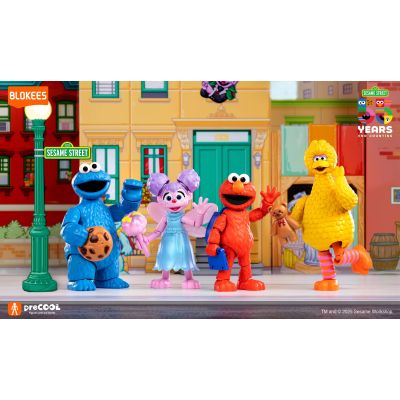 4. BLOKEES SESAME STREET FIGURES preCOOL S2 - COOKIE MONSTER