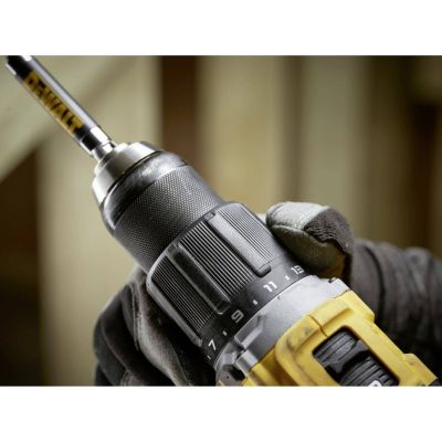 7. DEWALT UD 18V DCD799D2T 74Nm 2x2.0Ah BL TSTAK screwdriver