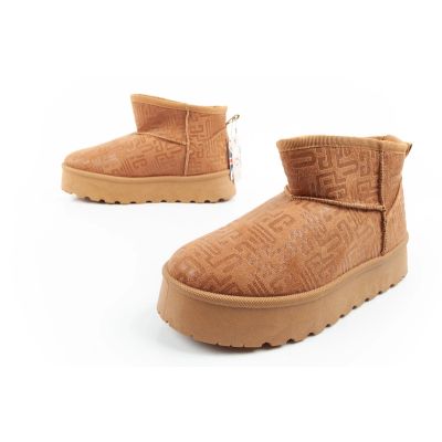 8. Lee Cooper women's winter snow boots, fashionable fur lined ankle boots, brown