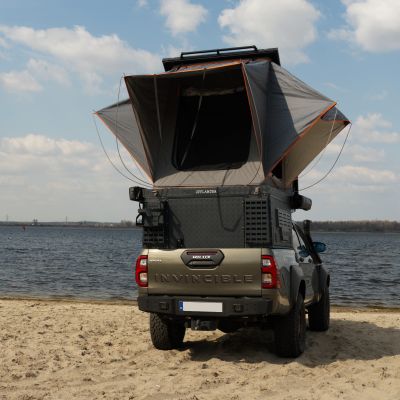 38. OFFLANDER DRAA CAMPER CONSTRUCTION